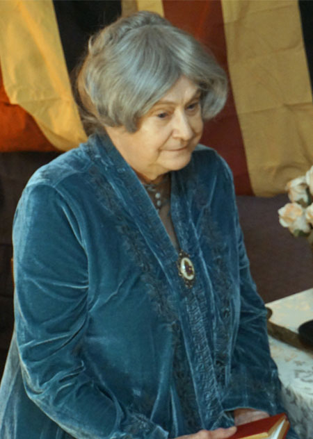 A devoted soldier's wife, Mary Logan